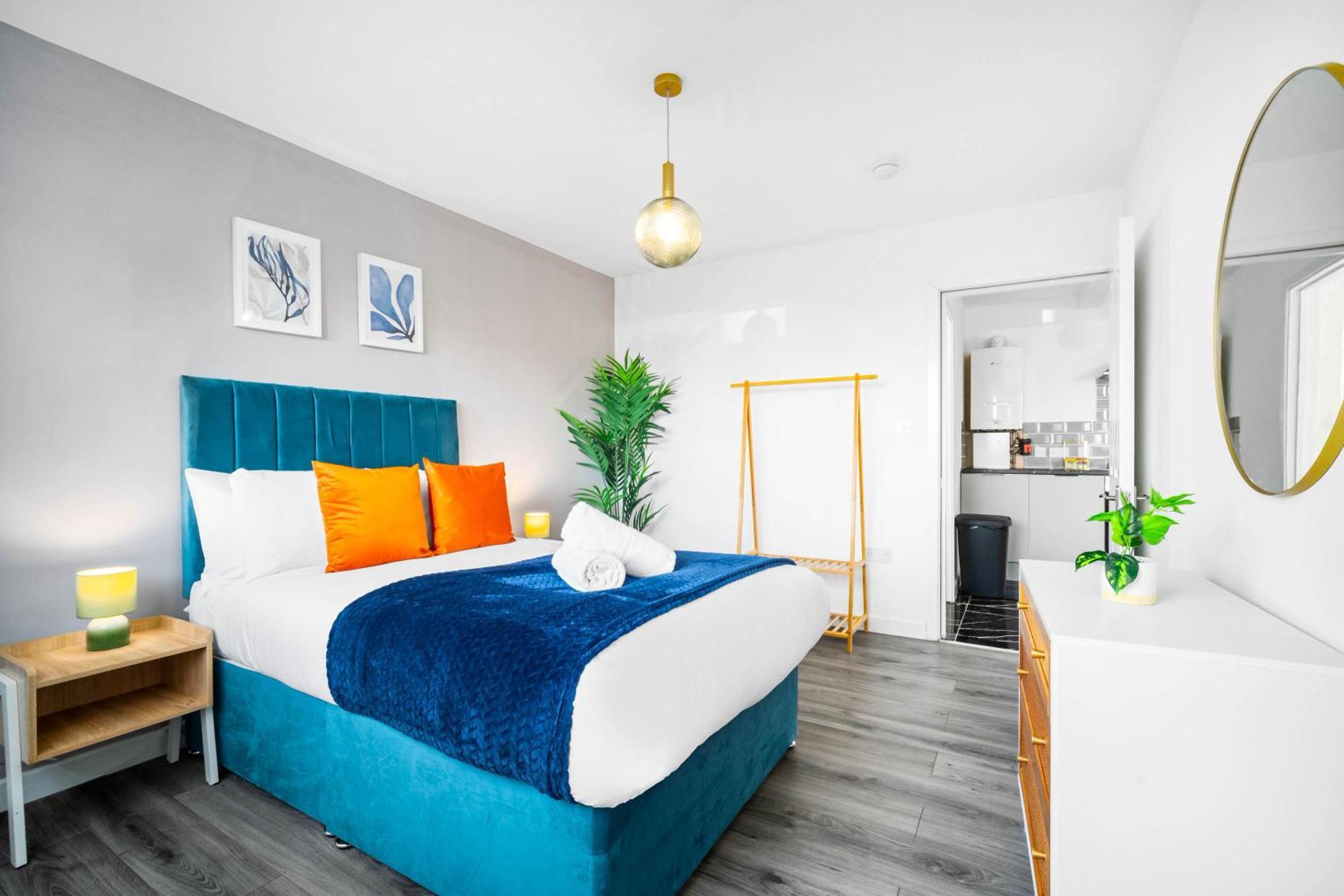 Modern Apartment - Cradley Heath - Top Rated - Netflix - Wifi - 1Mh Сметуик Екстериор снимка
